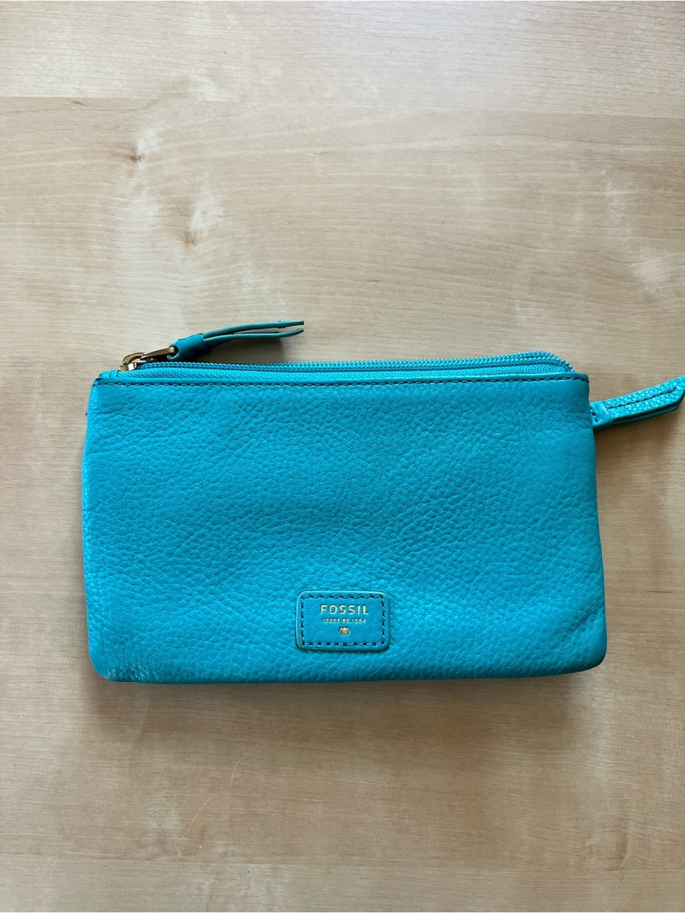 Fossil Turquoise Leather Wristlet Clutch